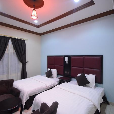 Rawasi Hotel Suites 3 Jeddah Exterior photo
